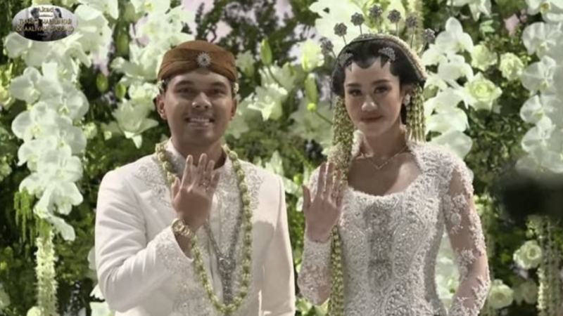 Thariq halilintar dan Aaliyah Massaid 
(Dok. Ist)