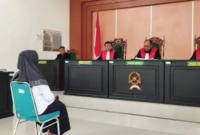 Sidang pembunuhan di Pacitan menggunakan kopi Sianida 
(Dok. Ist)