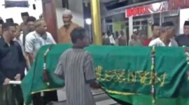 Jamaah haji asal Jombang saat dibawa ke rumah duka (Dok. Ist)