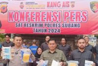 Konferensi pers penjualan pestisida KW ( Dok. Ist)