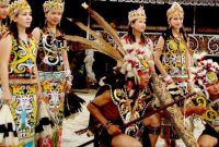 Tari Blunde dari Kalimantan Utara (Dok. Ist)