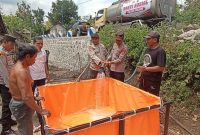 Polisi Ponorogo beri bantuan air bersih bagi masyarakat terdampak kekeringan
(Dok. Ist)