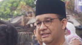 Anies Baswedan tanggapi Ridwan Kamil yang siap mencintai Persija 
(Dok. Ist)