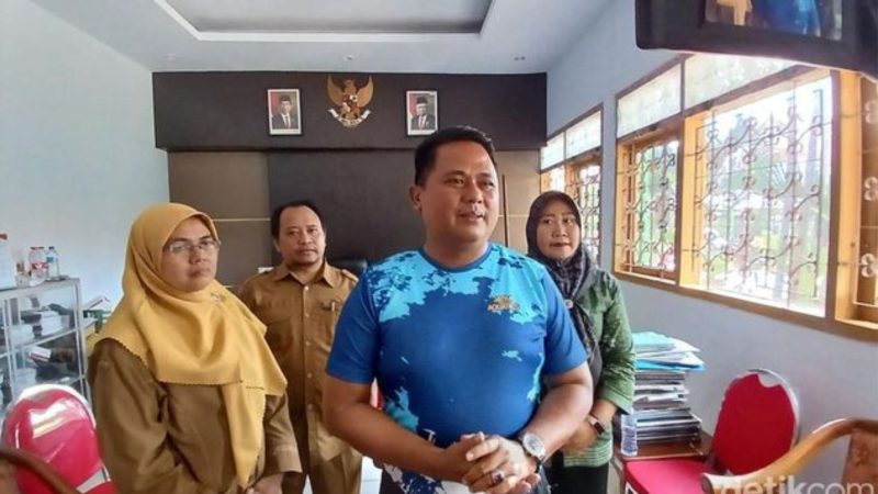 Oknum guru SMAN 4 Pasuruan (Dok. Detik.com)