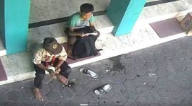 Rekaman CCTV pencurian kotak amal di Malang (Dok. Ist)