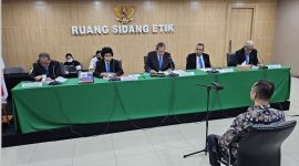 Sidang Etik Nurul Gufron