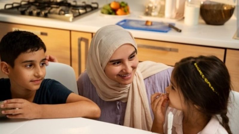 Pentingnya Pola Asuh dalam Membangun Karakter Anak dalam Islam