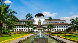 Gedung Sate Bandung.Doc.lst