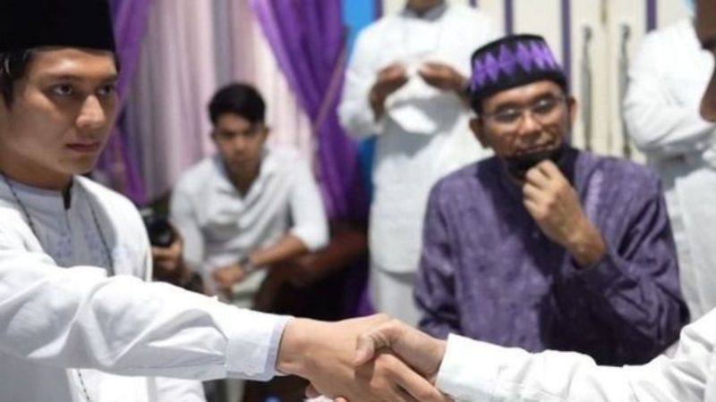 Nikah siri dengan wali hakim apakah sah?
(Dok. Ist)