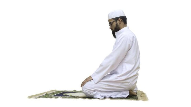 Duduk diantara dua sujud (Dok. Ist)