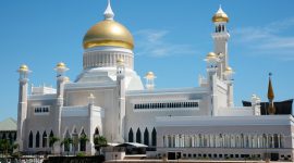 Sultan Omar Ali Saifuddin Mosque in Brunei