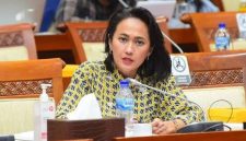 Potret Christina Aryani yang baru dilantik sebagai Wakil Menteri Perlindungan Pekerja Migran Indonesia (Dok. Ist)