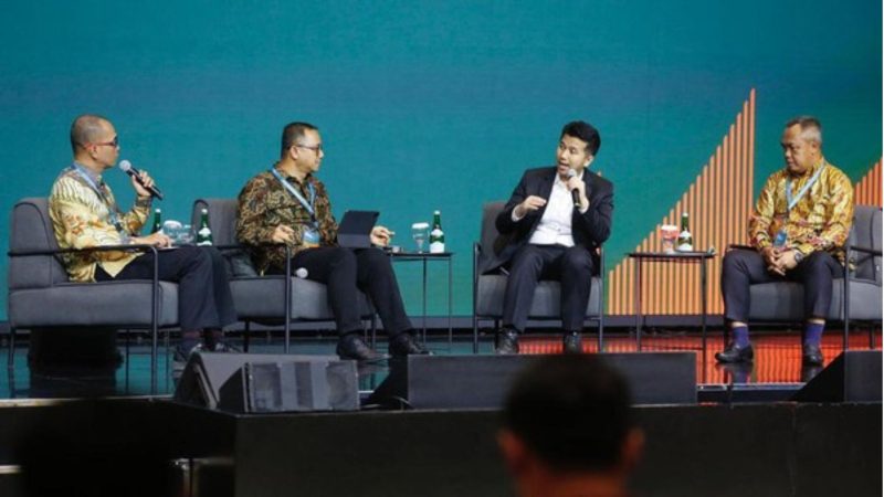 Potret Emil Dardak saat menghadiri acara BNI investor Daily Summit (Dok. Ist)