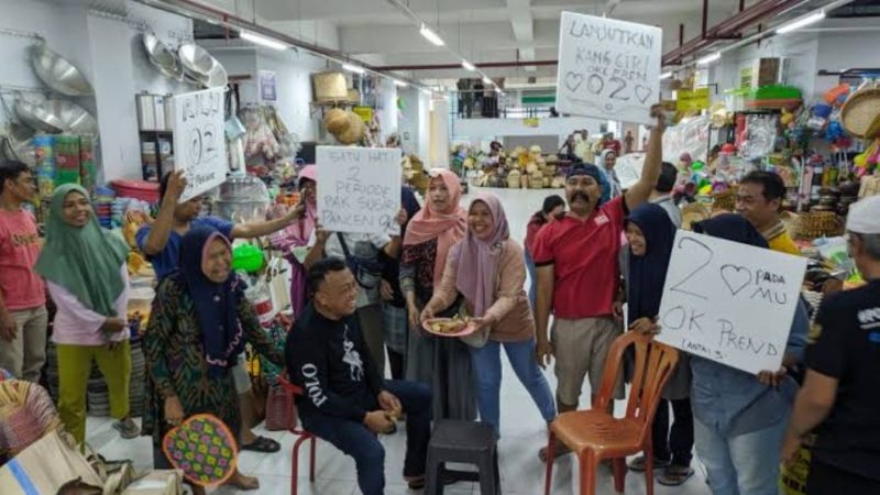 Momen Sugiri Sancoko mengunjungi pasar legi(Dok. Ist)