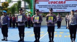 Polres Pacitan Pecat 3 Anggota dalam Upacara PTDH (Dok. Ist)