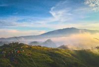 Gunung Bendera Bandung 
(Dok. Ist)