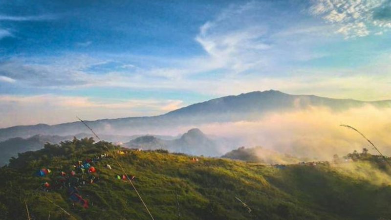 Gunung Bendera Bandung 
(Dok. Ist)