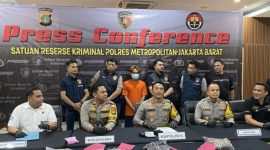 Konferensi press pencabulan oleh tukang rosok
(Dok. Ist)