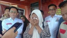 Supriyani guru honorer Konawe yang dituduh aniaya anak polisi akhirnya bebas
(Dok. Ist)