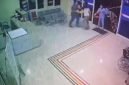 Rekaman CCTV penganiayaan dokter RSOJ Pertamina Makassar oleh keluarga pasien
(Dok.ist)