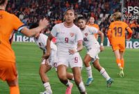 Timnas Putri Indonesia  saat melawan Timnas Belanda (Dok. Ist)