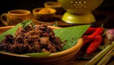 Rendang khas Sumatera Barat (Dok. Ist)