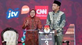 Tri Rismaharini saat mengikuti debat Pilgub Jatim 2024 (Dok. Ist)