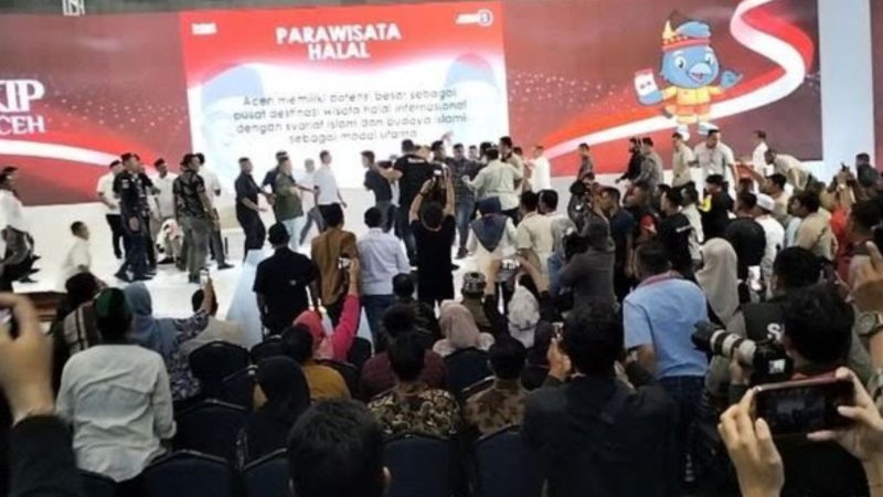 Debat Pilgub Aceh 2024, berakhir ricuh
(Dok. Ist)