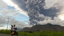 Gunung Erupsi (Dok. Ist)