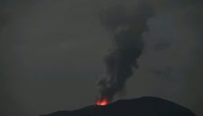 Gunung Ibu di Halmahera Barat Erupsi (Dok. Ist)