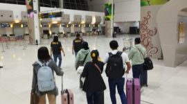 Imigrasi Surabaya Gagalkan 5 WNI ke India (Dok. Ist)