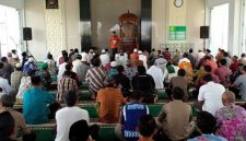 Apakah Sholat Jumat Bisa Diganti dengan Sholat Dzuhur?