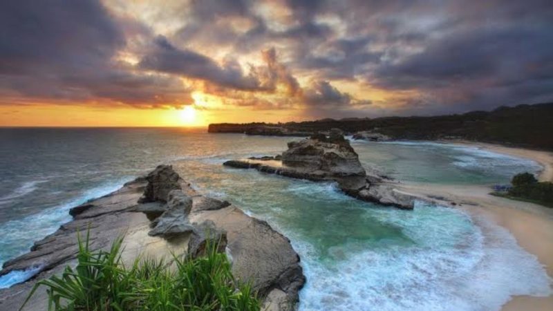 Pantai Klayar Pacitan (Dok. Ist)