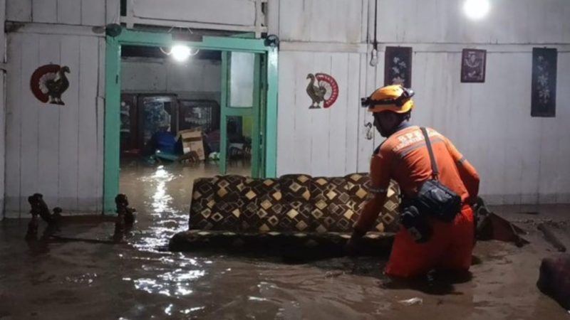 Banjir Madiun Landa sejumlah pemukiman warga
(Dok. Ist)