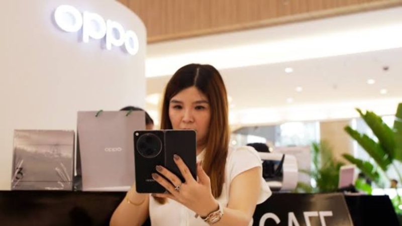 Contoh produk Oppo (Dok. Ist)