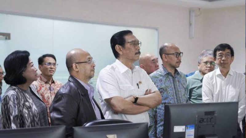 Momen kebersamaan Luhut dengan Sri Mulyani (Dok. Ist)