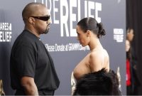 Kanye West dan Bianca Censori (Dok. Ist)