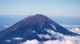 Gunung agung (Dok.ist)