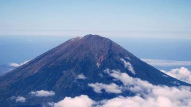 Gunung agung (Dok.ist)