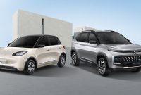 Pahami perbedaan antara mobil hybrid dan mobil listrik, serta pilihan Wuling Cloud EV dan Almaz RS Hybrid untuk solusi ramah lingkungan.

