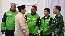 Presiden Prabowo saat menemui pengemudi Ojek Online (Dok. Ist)