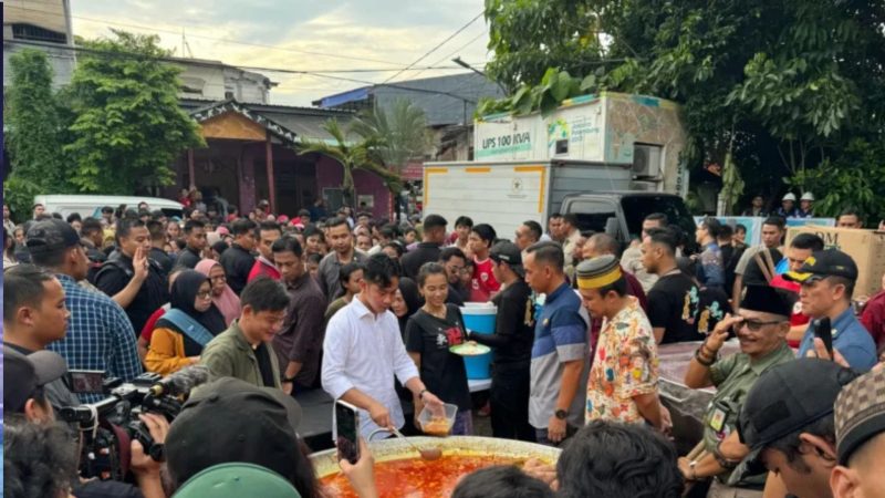 Wapres Gibran saat masak bersama (Dok. Ist)